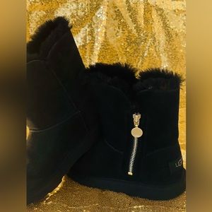 Black Ugg Boots Gold Zipper Girls Size 2